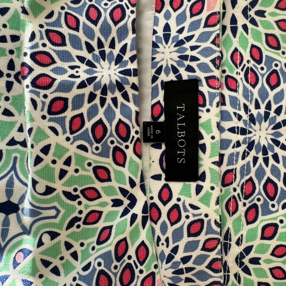 Talbots women’s Skirt. Bright, fun colors  Ladies Sz 6  Side zip - Picture 7 of 7